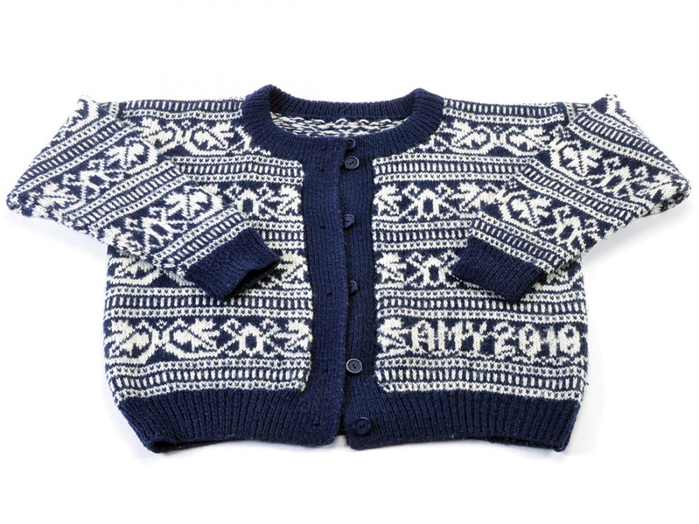 knitted blue and white patterened cardigan