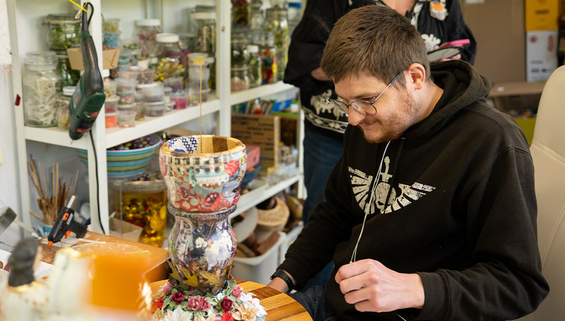 CraftingPathways_Owen&Michaela_PhotoHayleySalter_1100x625_3